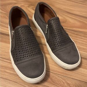 Report Alexa Gray Women's Slip-On Sneakers
